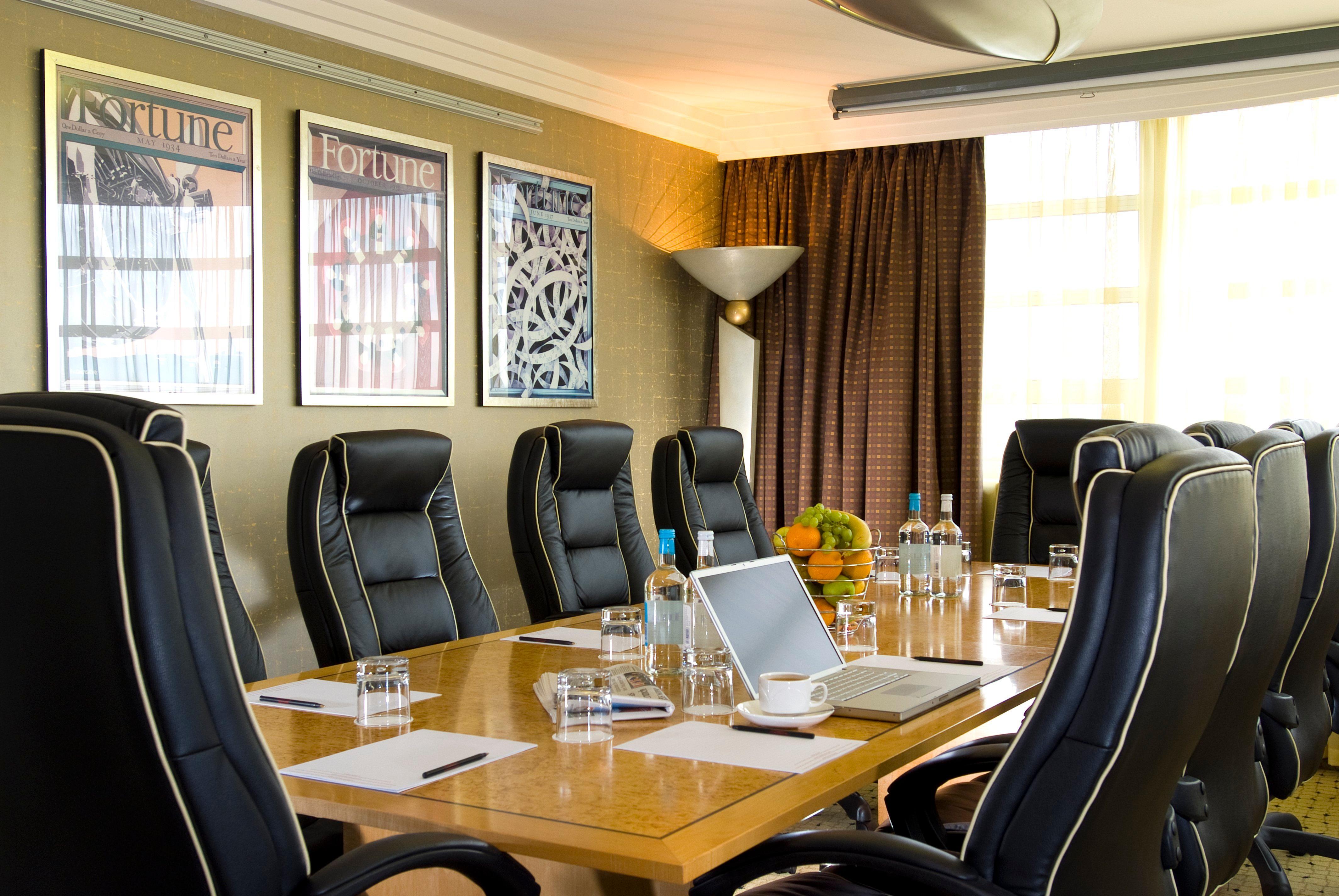 Crowne Plaza - John Lennon Airport By Ihg 4* Liverpool